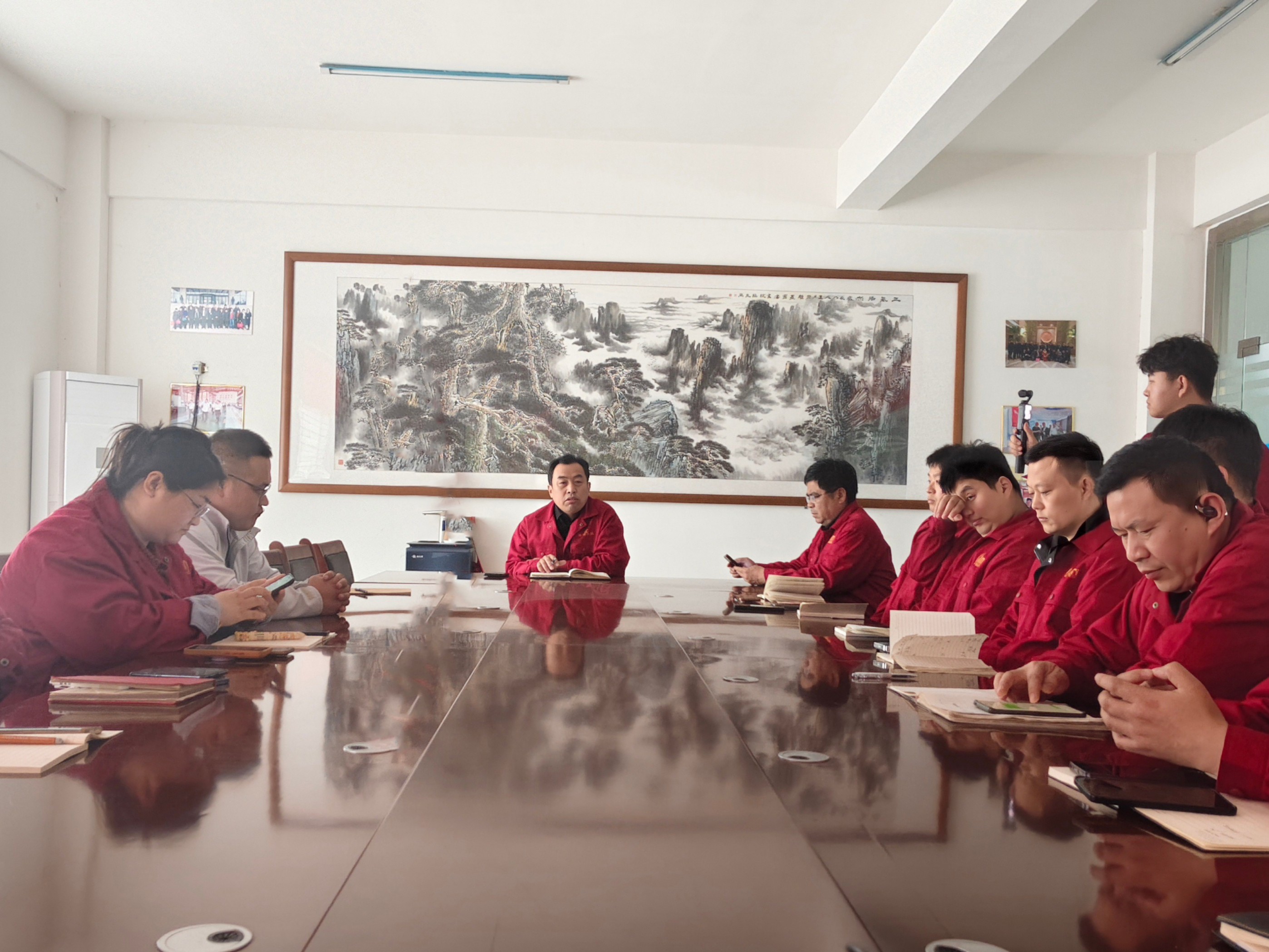 锚定目标启新程 凝心聚力促发展-山东临磨2026年营销中心部署大会暨4月份启动大会圆满召开