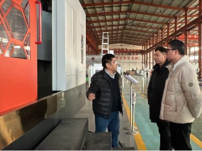 何强湖南客户来访-2-2
