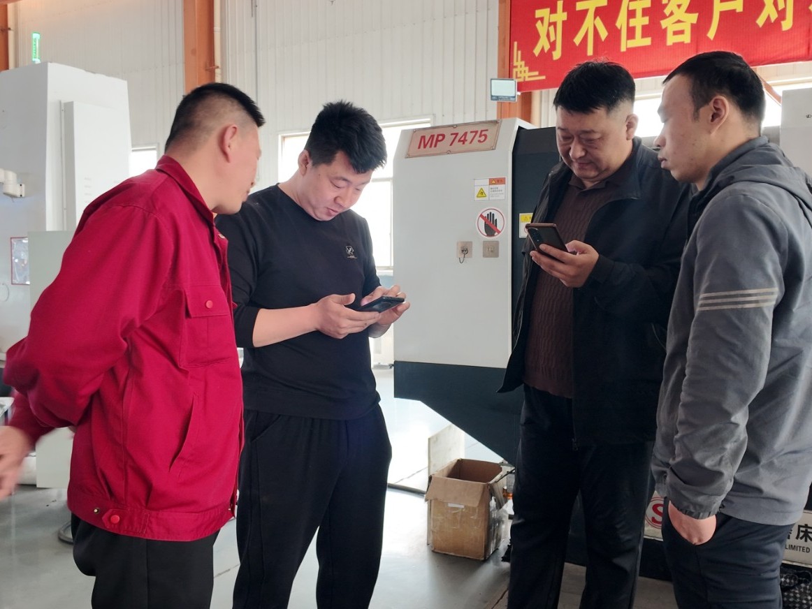 2025年3月26日，客户莅临山东临磨，双方就合作事宜进行深入交流